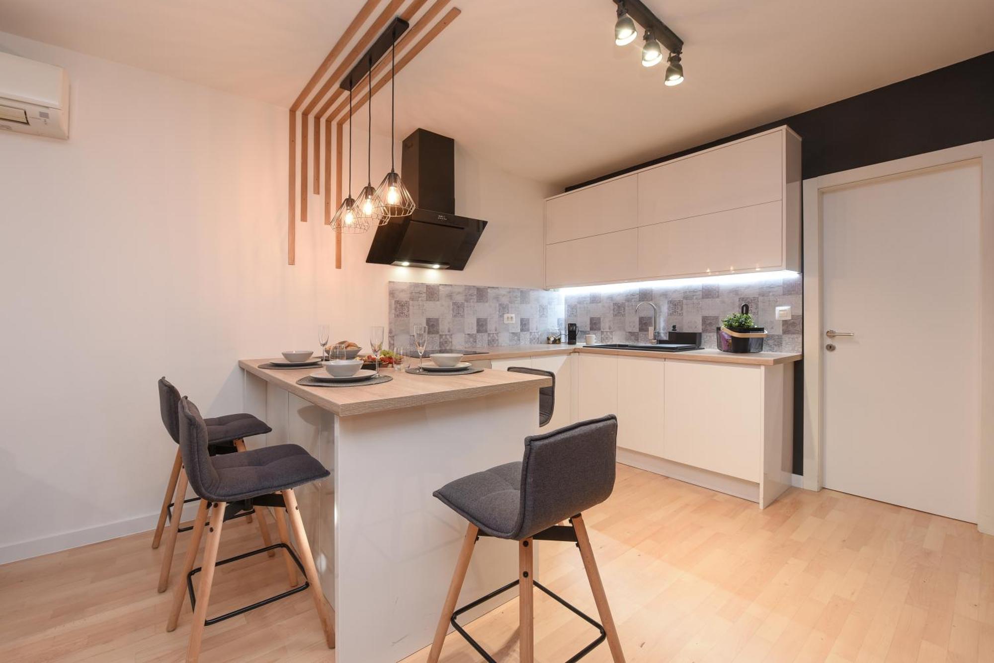 L&R Luxury Apartment- Free Parking Задар Екстериор снимка